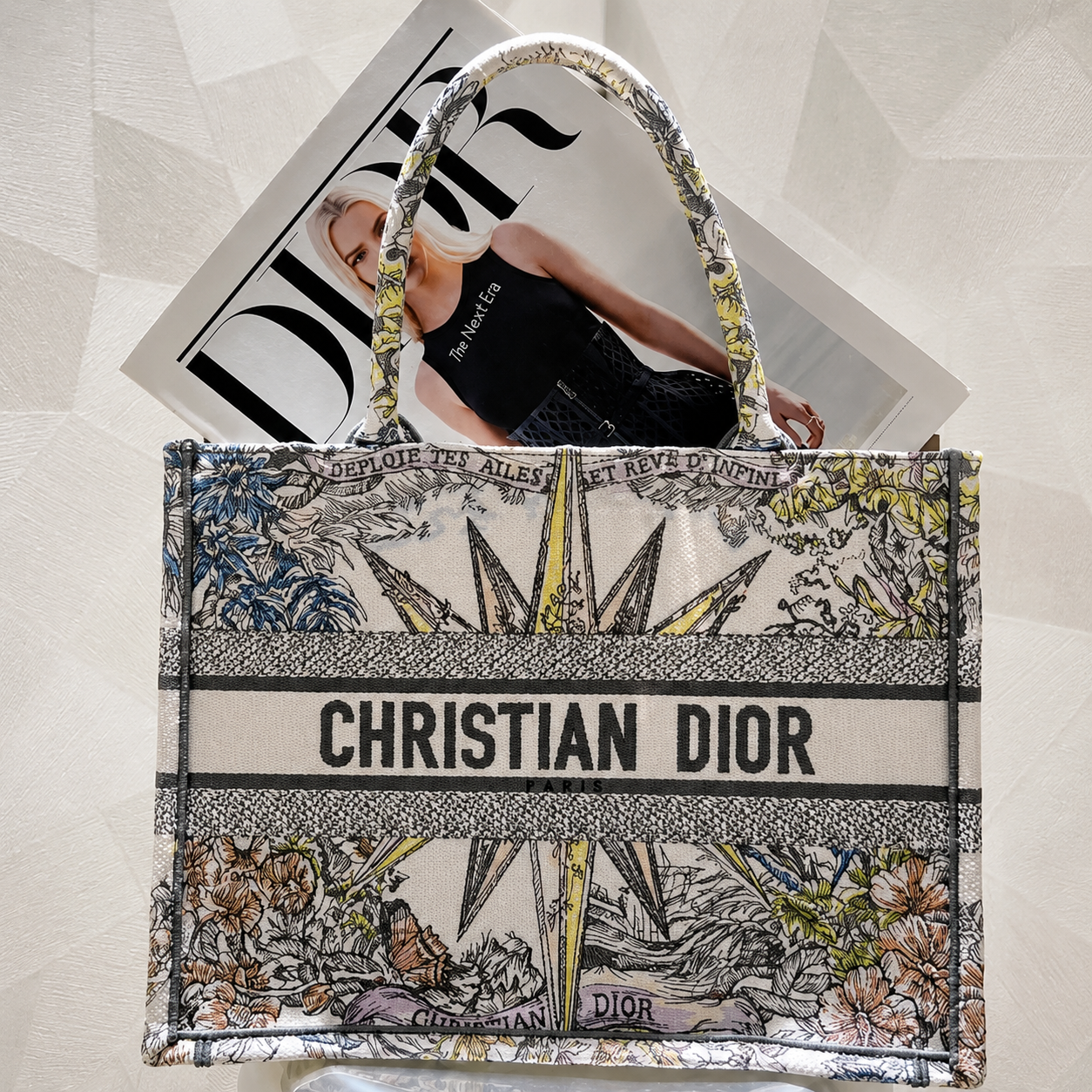 Christian Dior Rêve d'Infini Book Tote